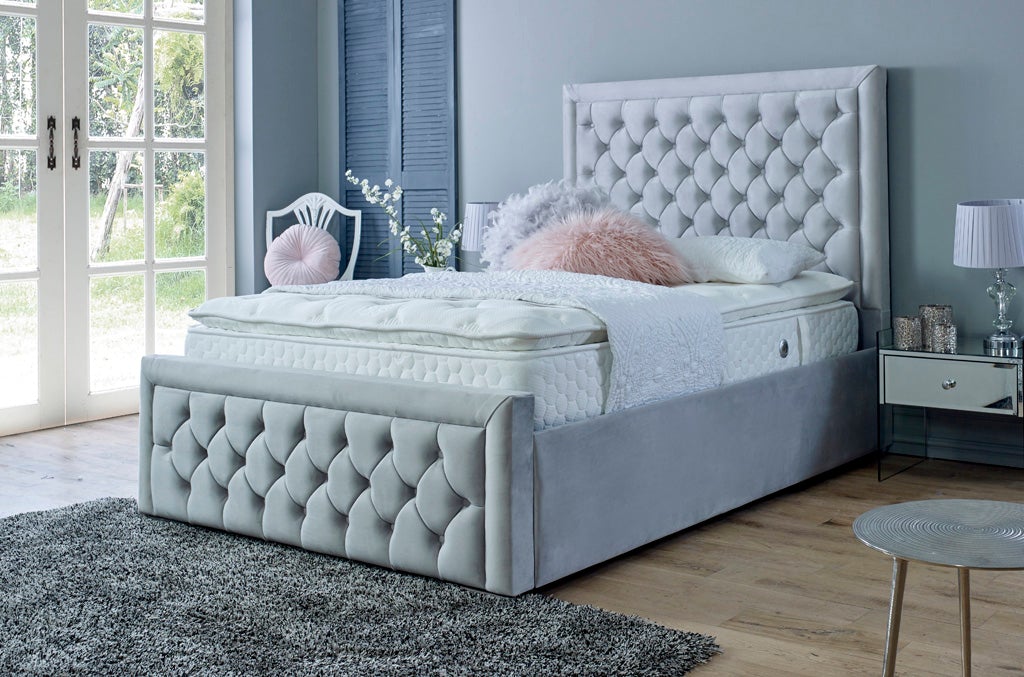 Single crushed velvet on sale bed frame